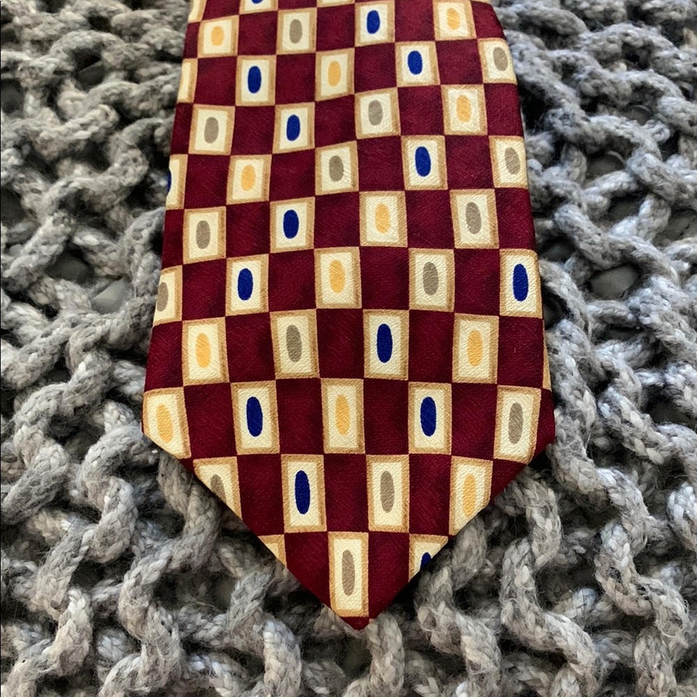 Red and Yellow Geometric Silk Tie